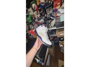 Concord 5s sz 8